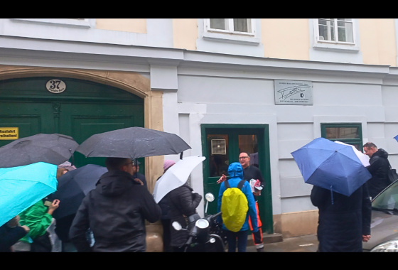 Neighbourhood Walking Tour: 5th District, Margareten 5
